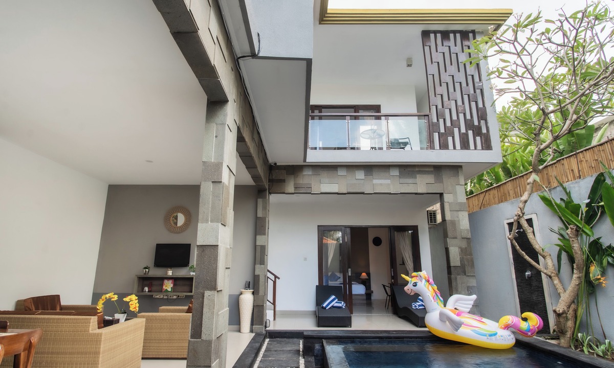 Kerobokan Villa | Villa Taman Bali Kerobokan 2