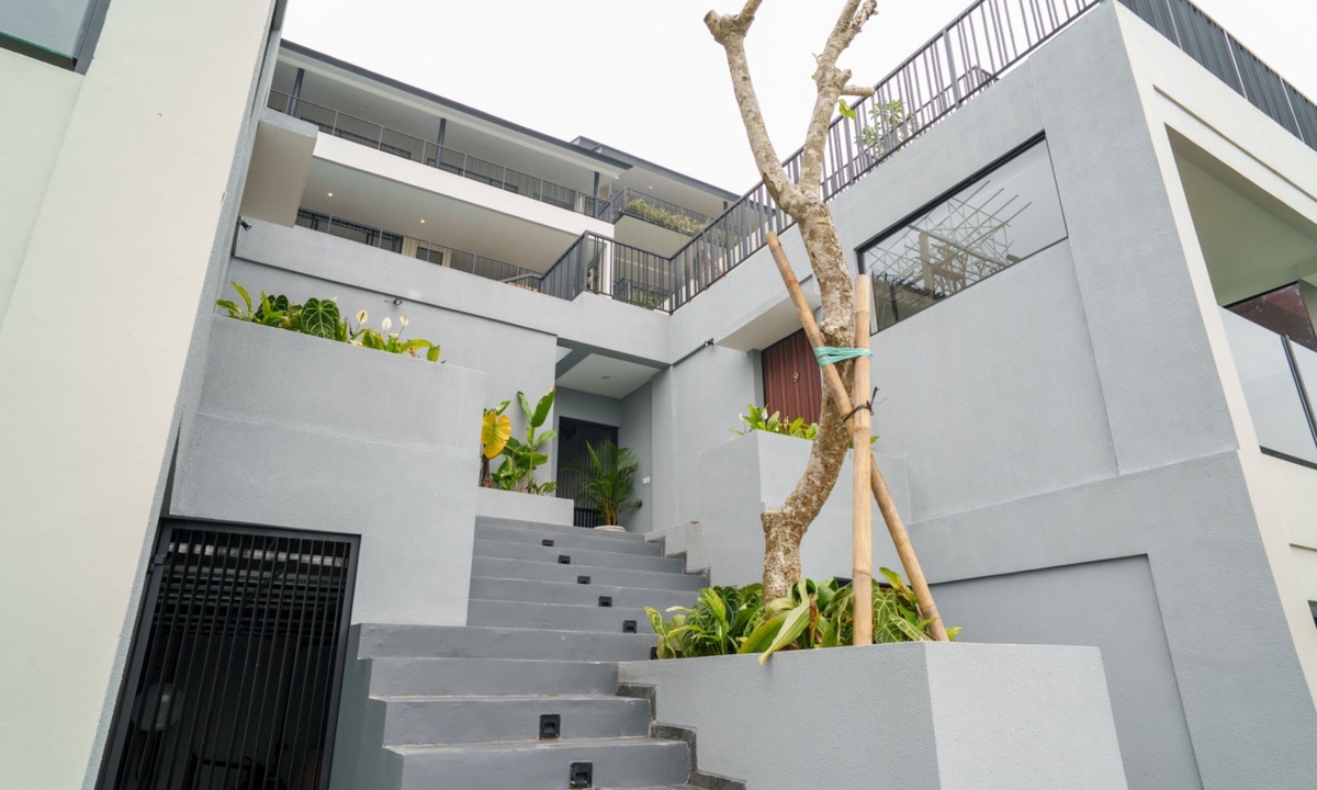 Bandung Villa | Emerald hill 12 BR karaoke heated pool