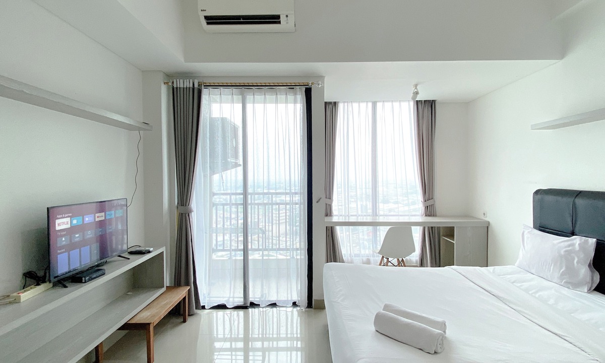 South Tambun Apartment | White Toned Studio At Lrt City Bekasi Apartment
