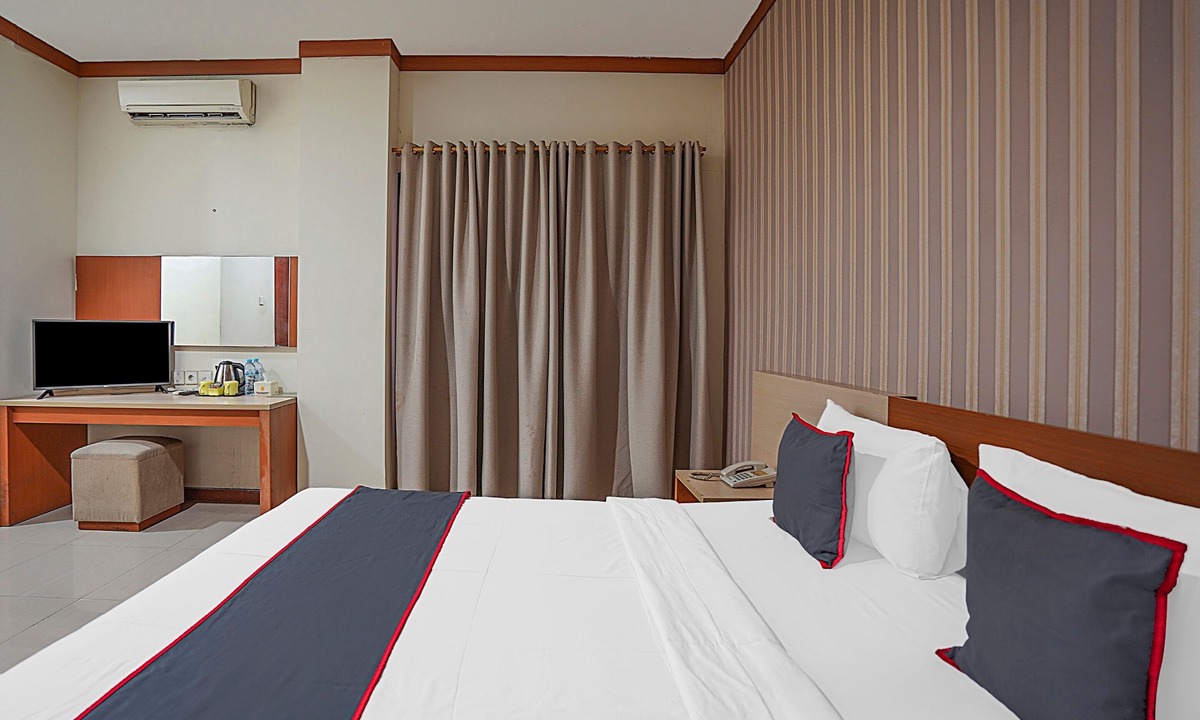 Sidoarjo Hotel | Collection O 90724 Hotel Sinar Sidoarjo