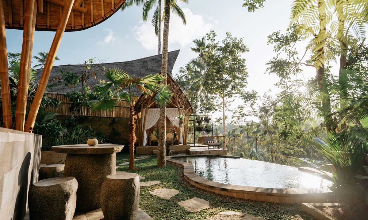 Melayang Villa | Umah Bali Kuno Villas