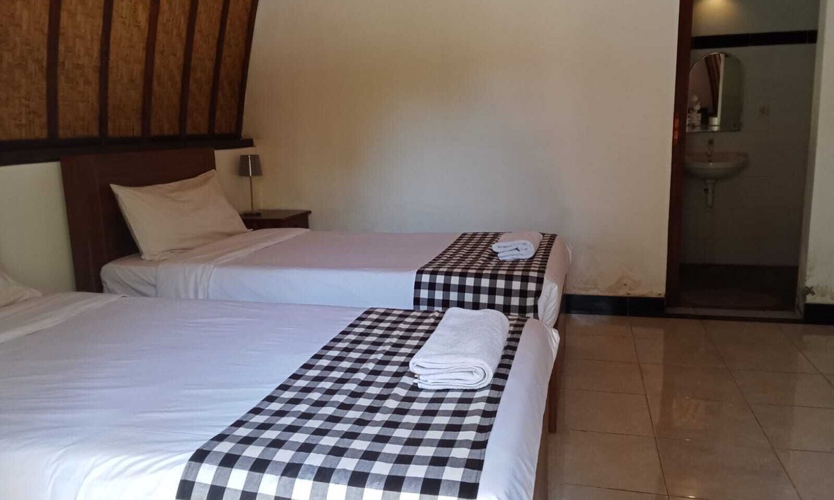 Sampalan Hotel | Ratu Cottage by OurStory Travels