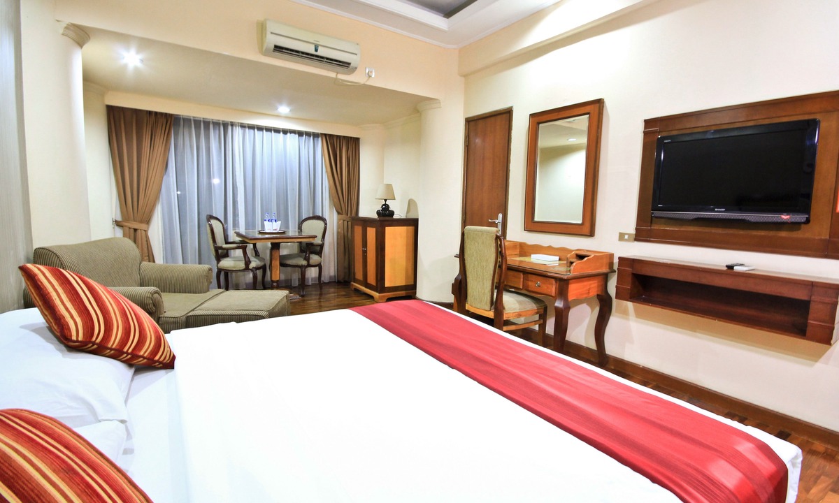 Menteng Hotel | Grand Menteng Hotel