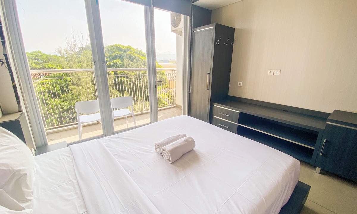 Hegarmanah Apartment | Homey 1Br Apartment At Dago Suites