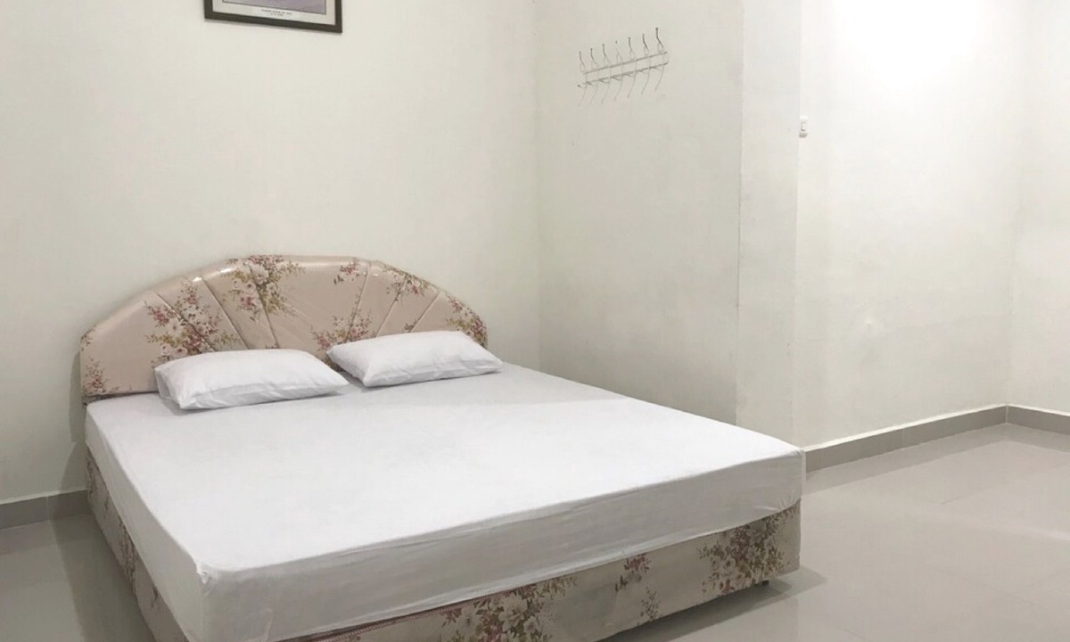 Sentul City Hotel | OYO 93641 Udayana Guesthouse Syariah