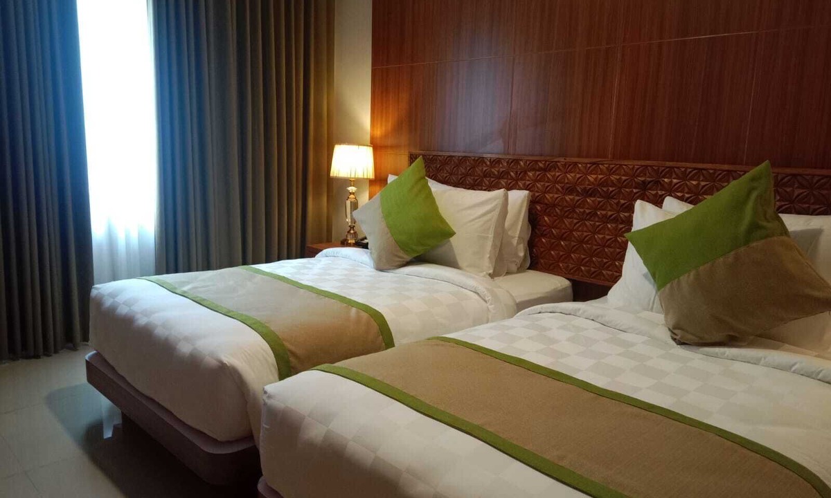 Banjarasri Hotel | Wyndham Garden Yogyakarta Hotel & Conference