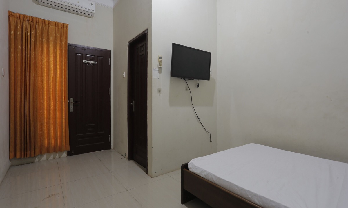 Samarinda Hotel | Hotel O Guest House Leo Patra