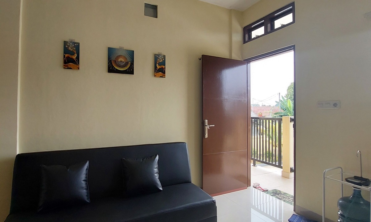 Kemang House | RiReRa Guest House Bogor