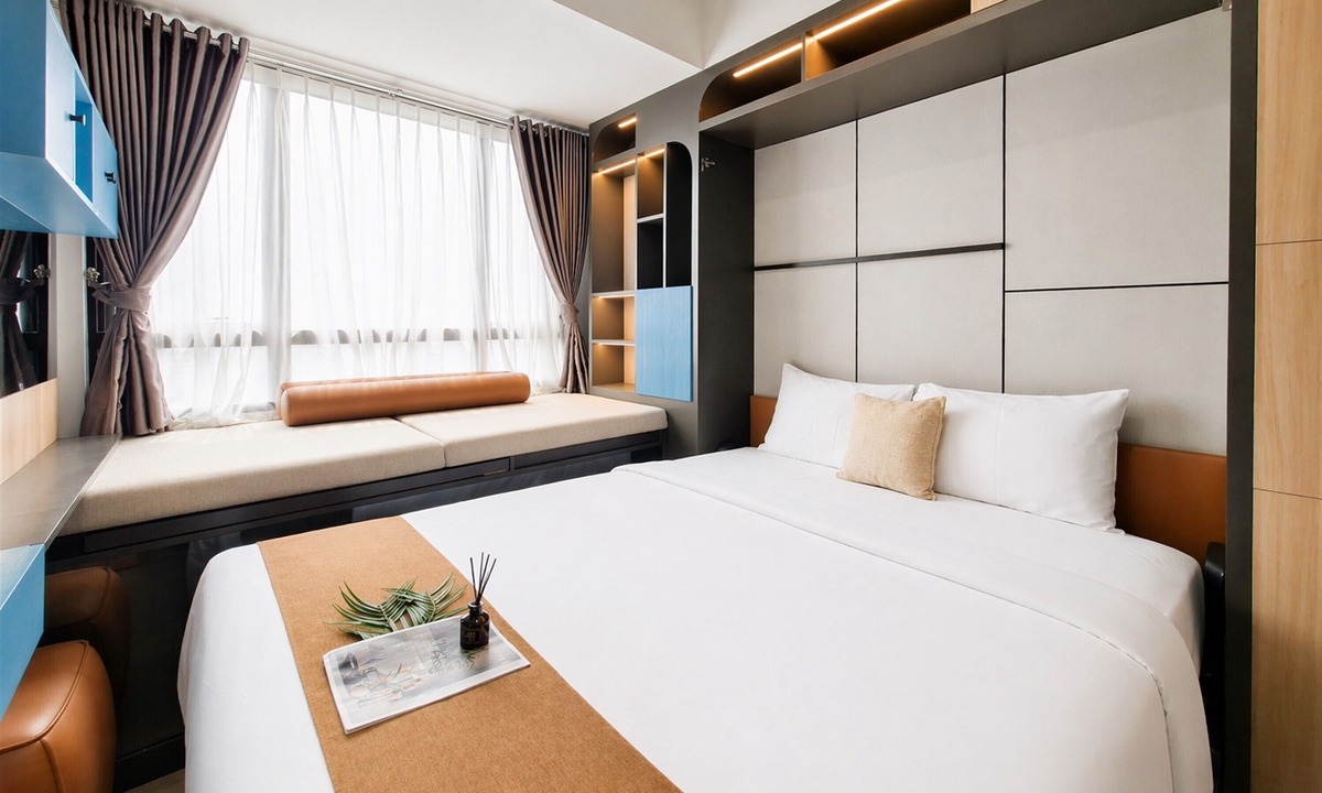 Panunggangan Utara Apartment | Cozy Studio With Murphy Bed At Collins Boulevard Apartment