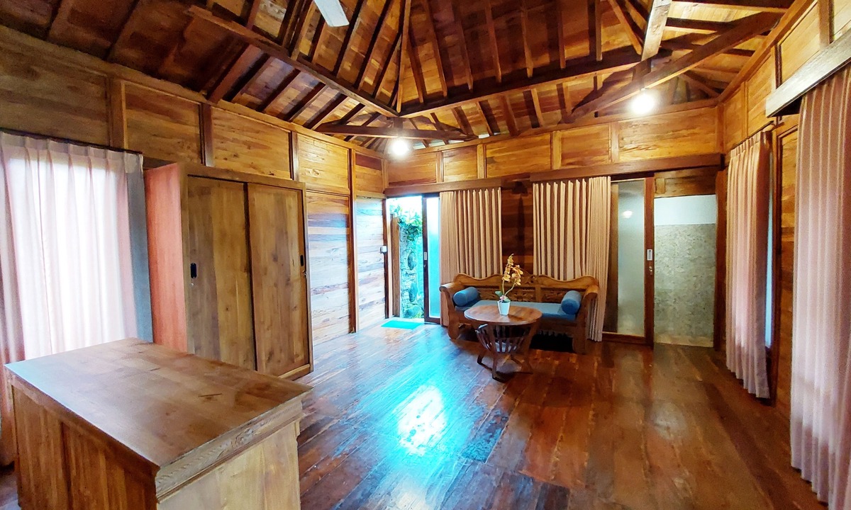 Petulu Villa | Shivananda Antique Villas by EPS