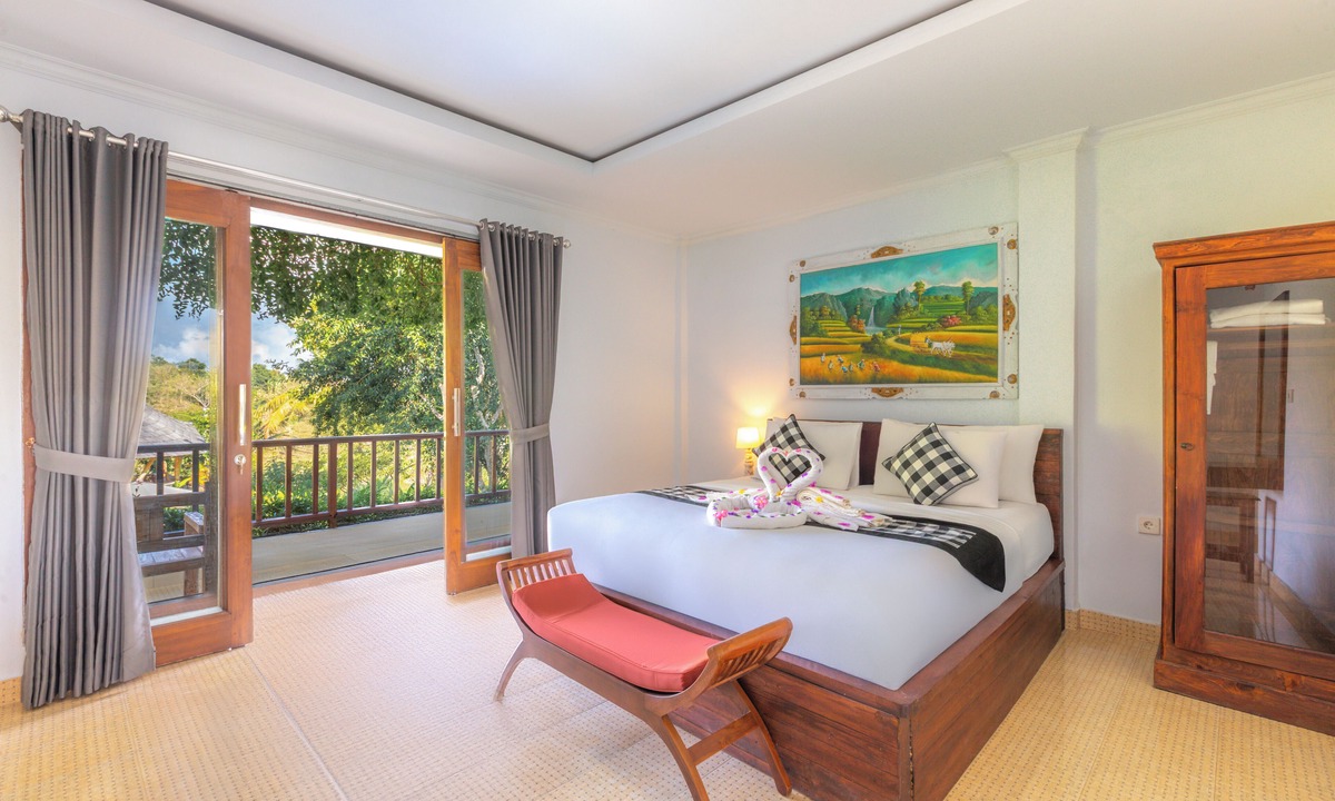 Sampalan Villa | Tinggian Hill Retreat