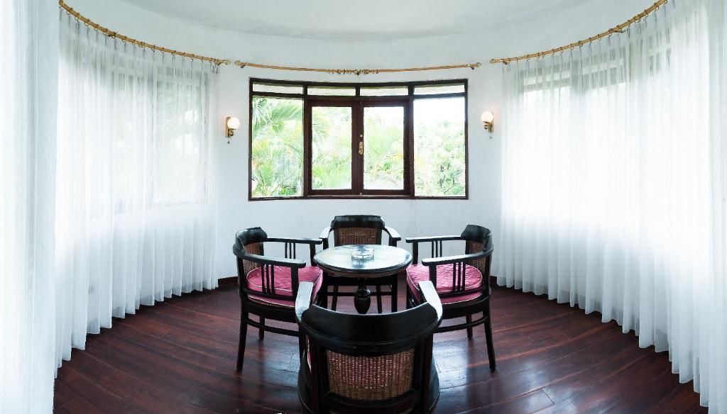 Oro Oro Ombo Villa | Villa Lovender Klub Bunga A14