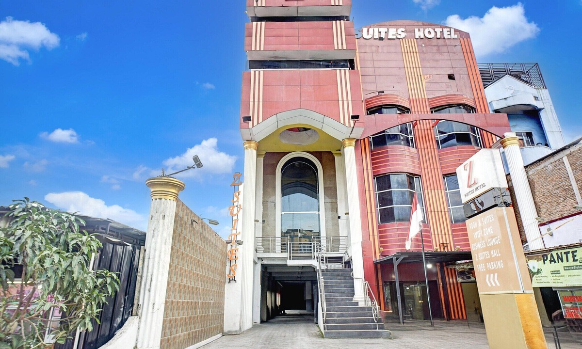 Medan House | Spacious Triple Suite with Free WiFi and Parking