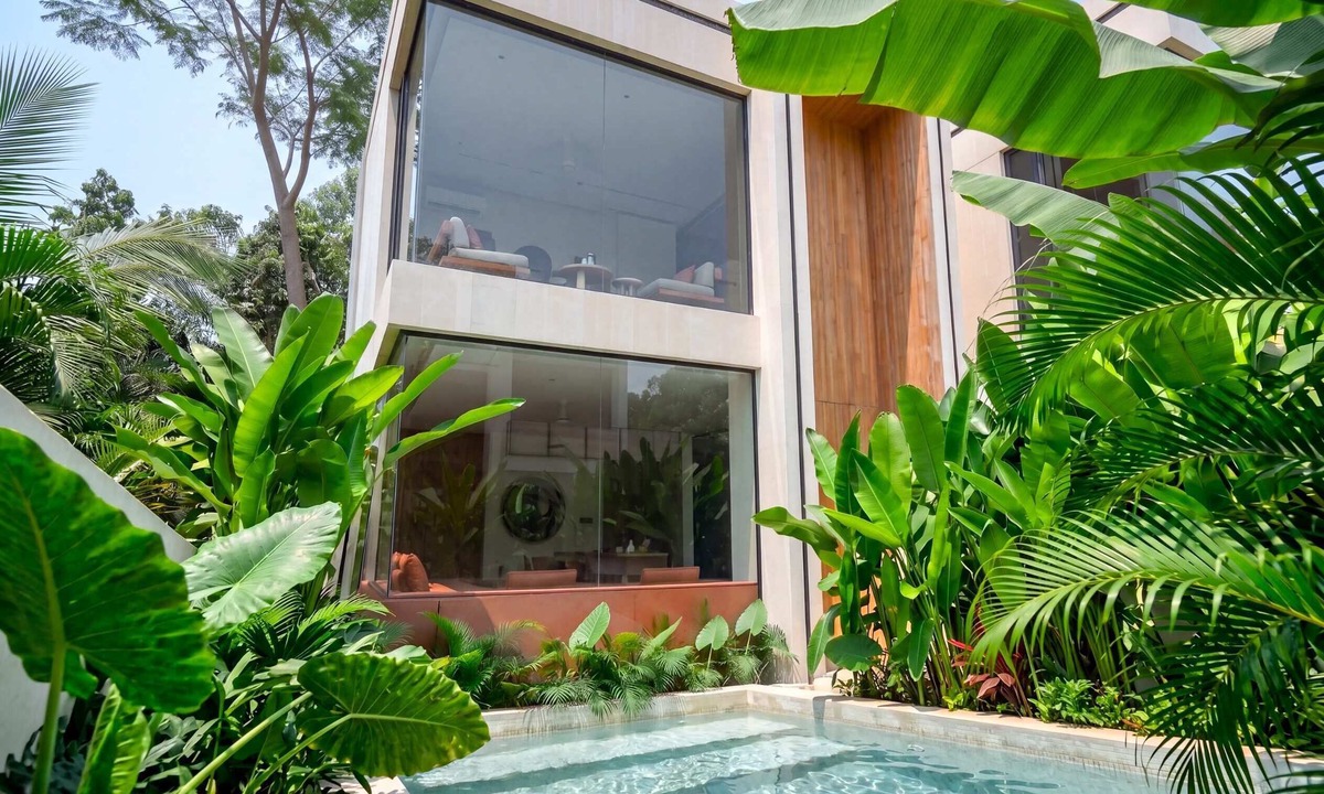 Ubud City-Centre Villa | ART1 - Designer Villa with 2 Bedrooms & Pool, Ubud