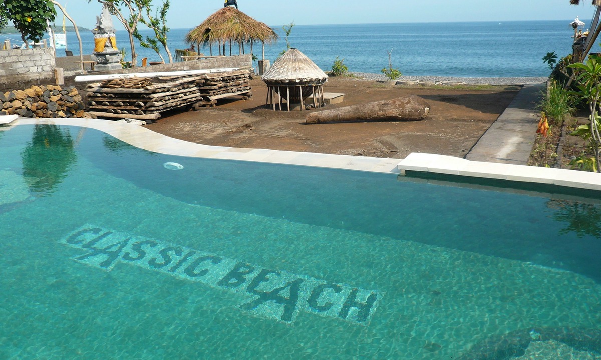 Purwakerti Villa | Classic Beach Villas
