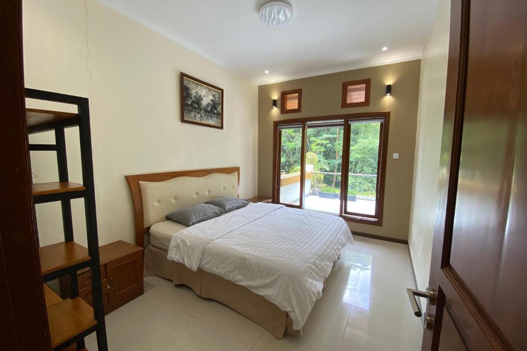 Parongpong Villa | Villa New IMS