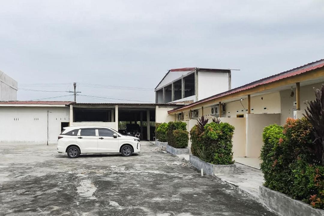 Perbaugan House | RedDoorz near Pantai Indah Sialang Buah