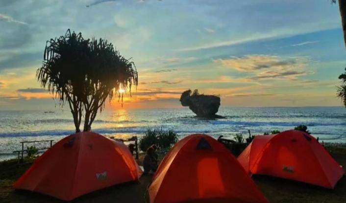 Cimerak Other | Ombak camping Madasari