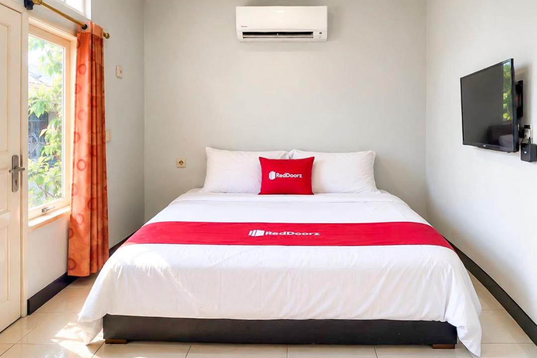 Tasikmalaya House | RedDoorz Syariah at Rahma Guesthouse