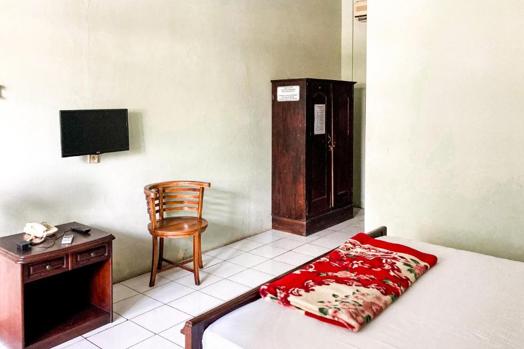 Banjarnegara Hotel | Hotel Garuda Syariah near Alun Alun Banjarnegara