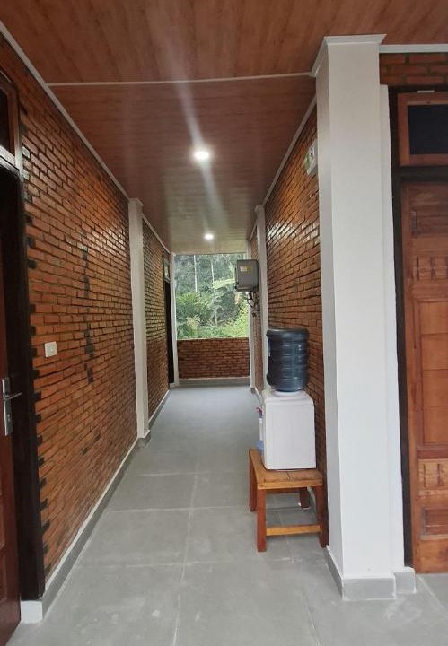Tuk Tuk House | NATONGGI Homestay