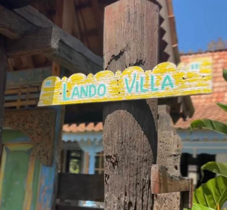 Pagar Alam Villa | Lando Villa