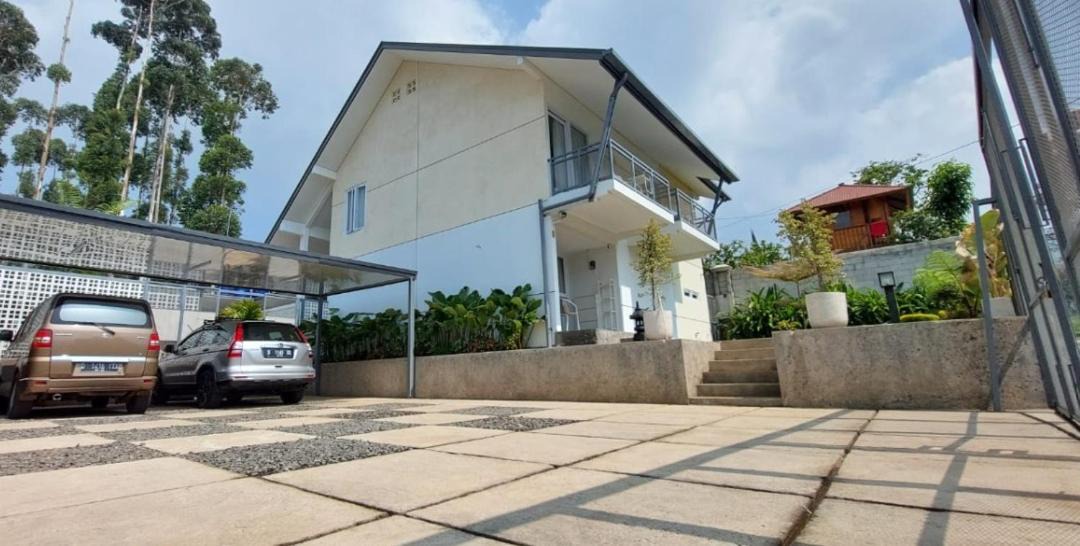 Pangalengan House | Cozzy Villa Nirwana Pangalengan