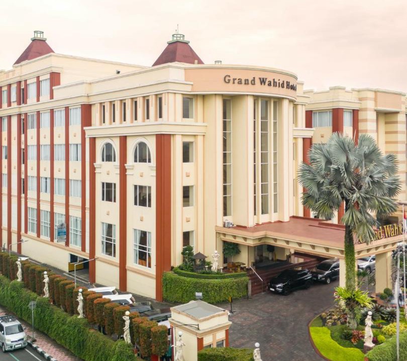 Salatiga Hotel | Grand Wahid Hotel Salatiga