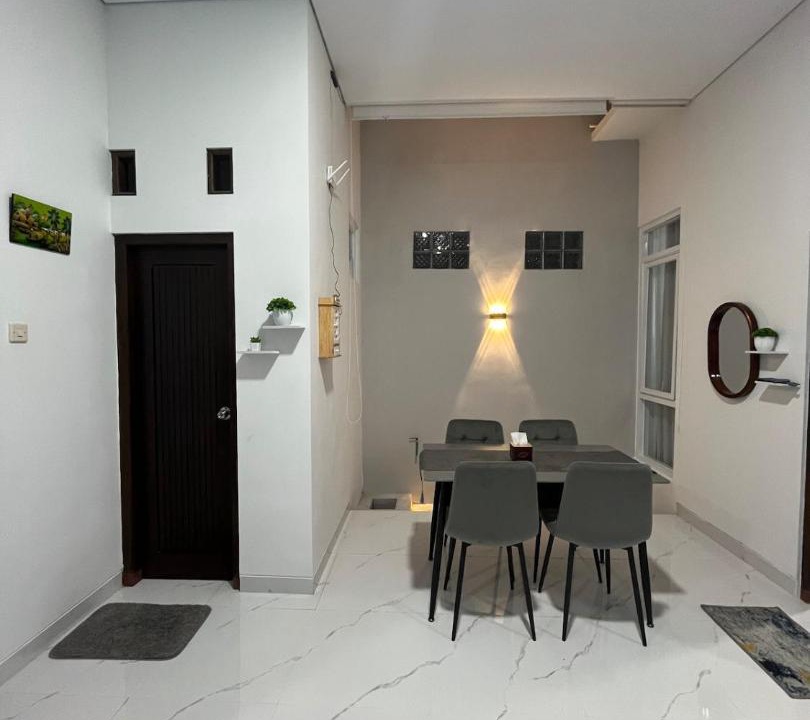 Bangunjiwo House | SAO Homestay Syariah Jogja, Kids Friendly dekat UMY