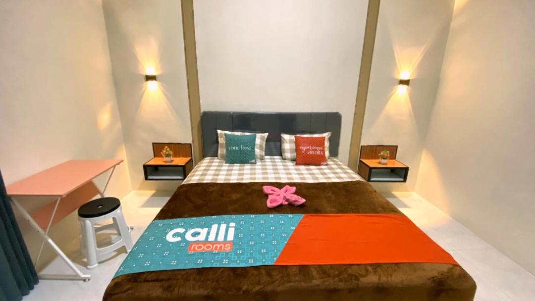Jember House | Modern Guest House by Calli Rooms