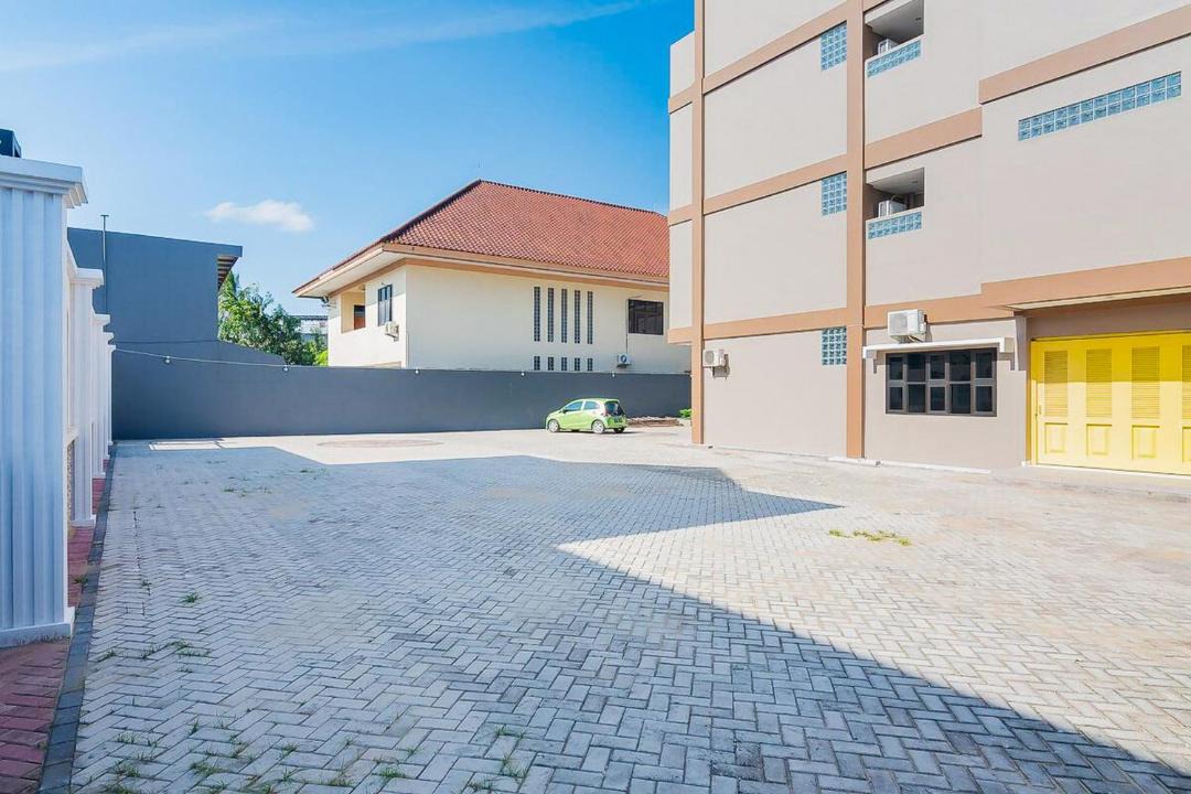 Samarinda House | RedDoorz Plus near Taman Budaya Samarinda