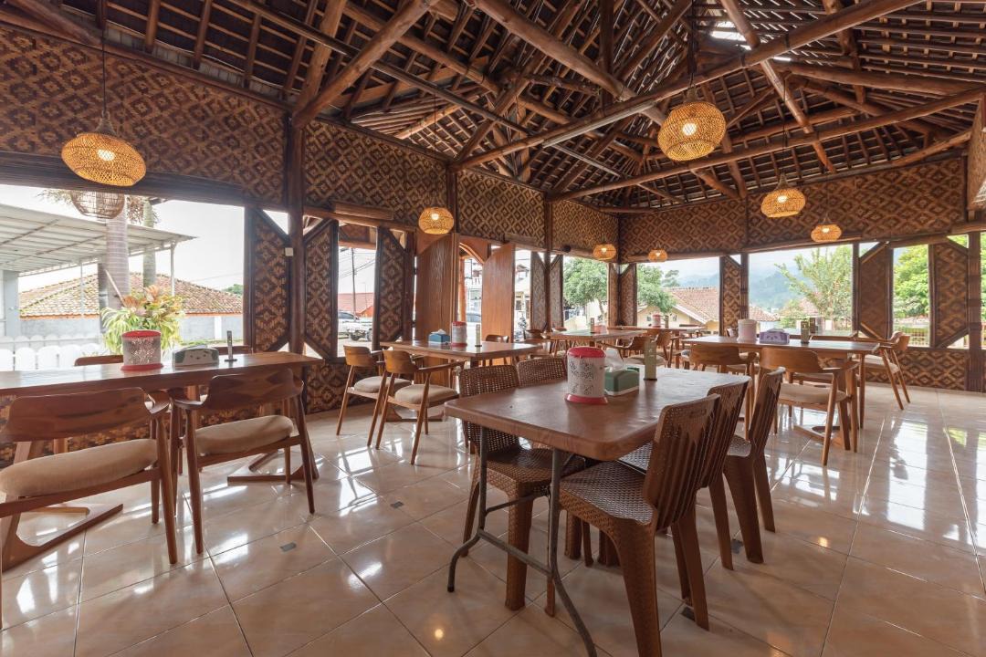 Rancabali House | RedDoorz near Happy Farm Ciwidey
