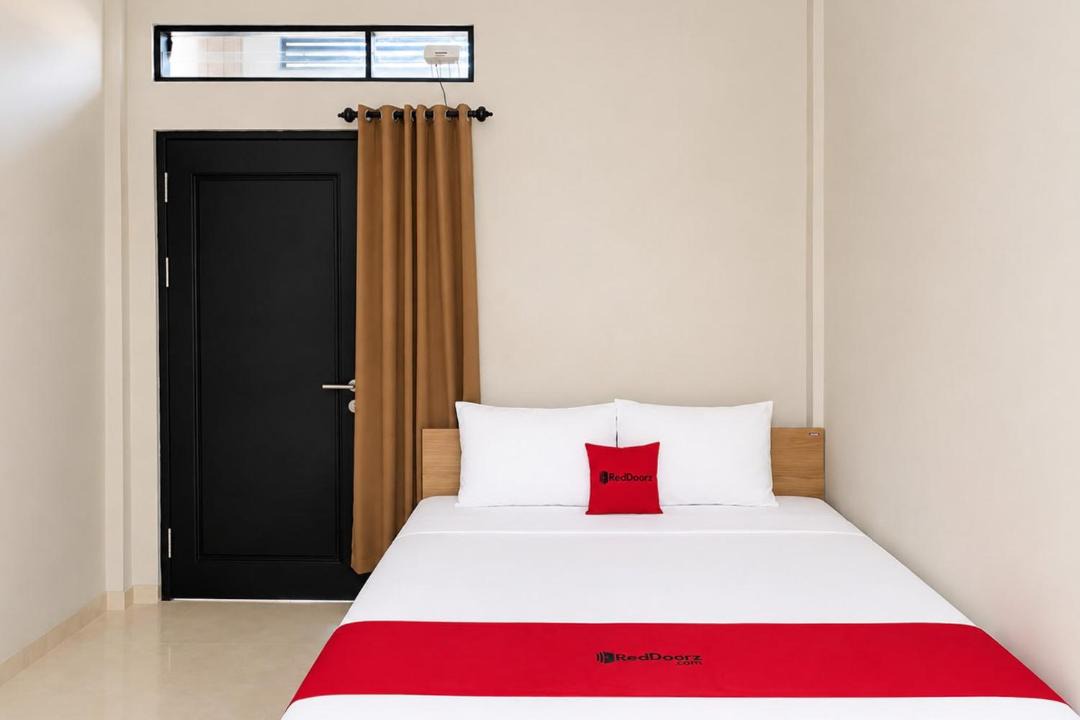 Tulungagung House | RedDoorz Syariah near Alun Alun Tulungagung 2