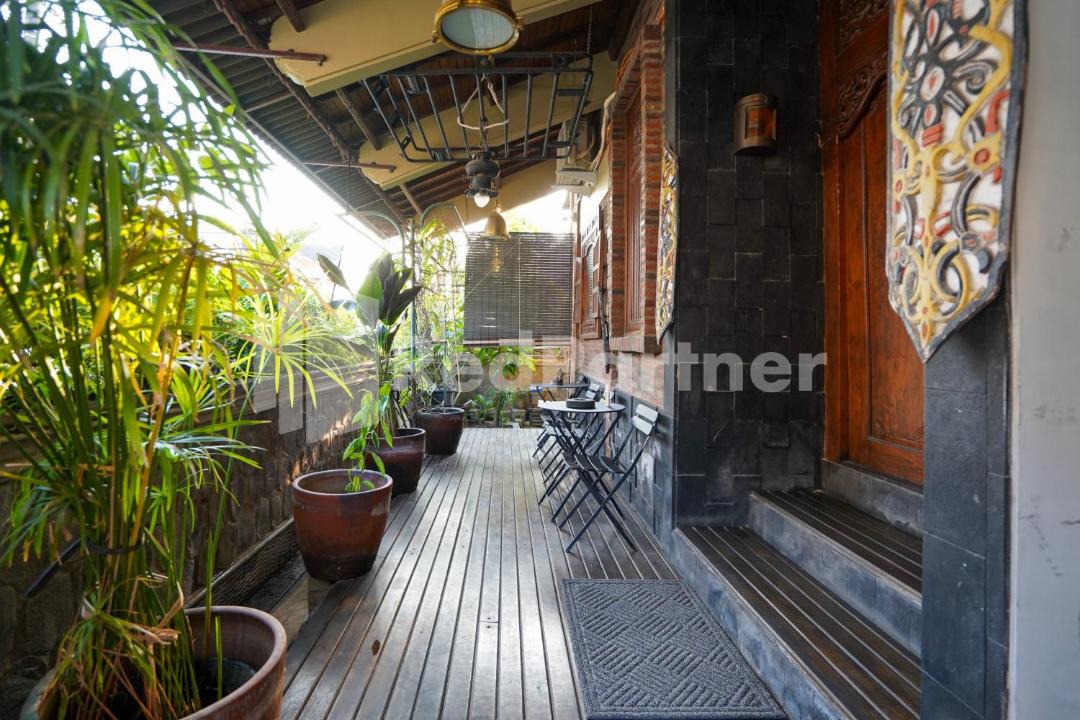 Tegalrejo House | Omah Karangwaru Homestay near Jogja City Mall RedPartner