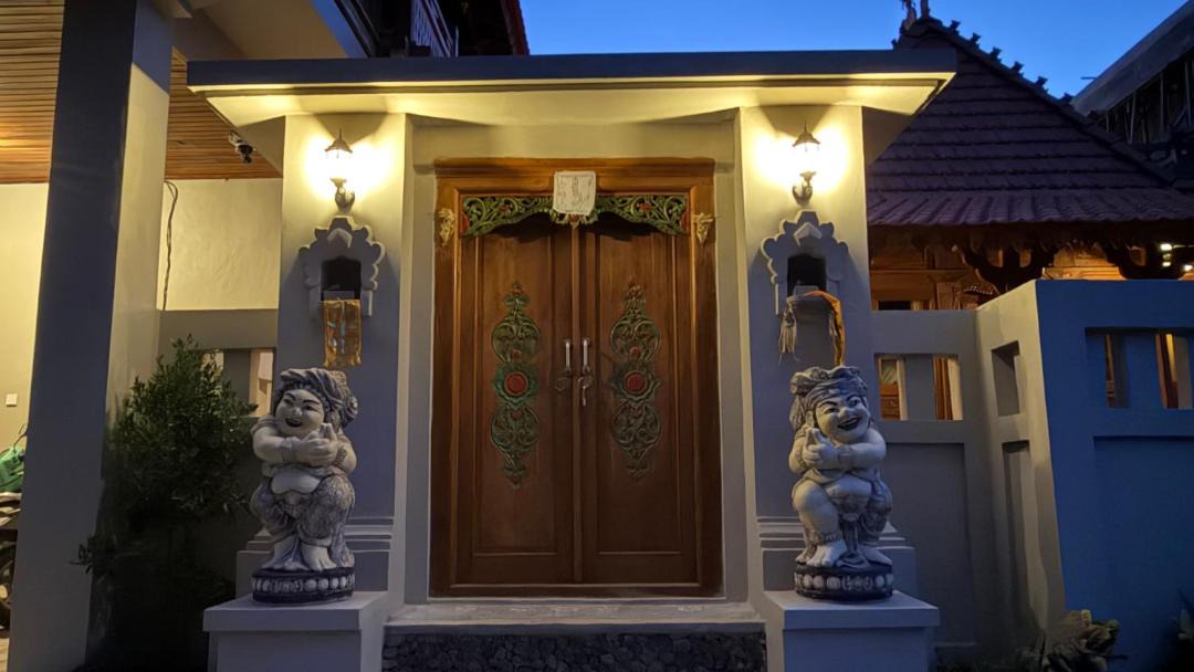 Purwakerti Apartment | Umah Nayoye Amed