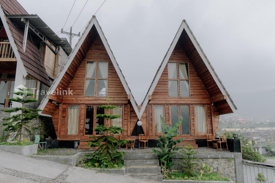 Kejajar House | Zaada Villa Dieng Syariah By Travelink