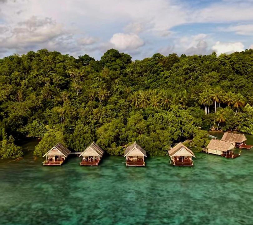 Sawinggrai Cabin | Methos Homestay - Raja Ampat