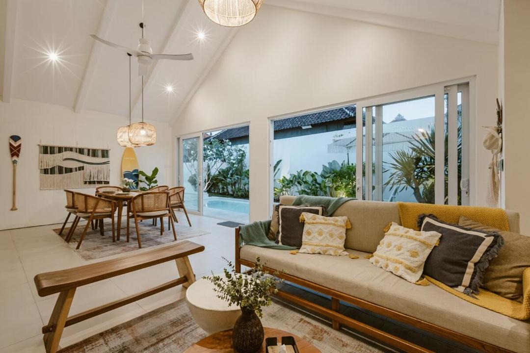 Ungasan Villa | Rumi Bumi - Tropical Beach Shack near Melasti Beach