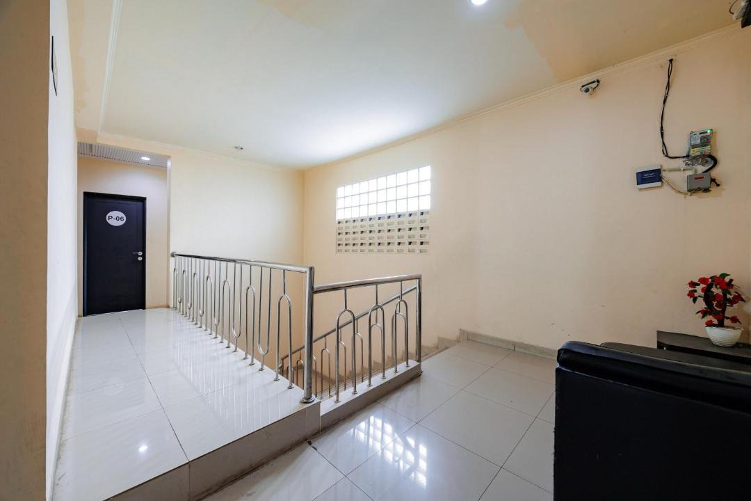 Sukaraja Hotel | RedDoorz near Exit Toll Sirkuit Sentul