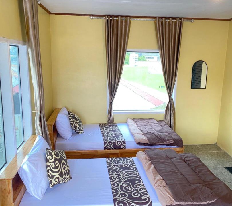 Berastagi House | WISMA SUNRISE GUEST HOUSE 10 minutes by walking to the big fruit market in Berastagi