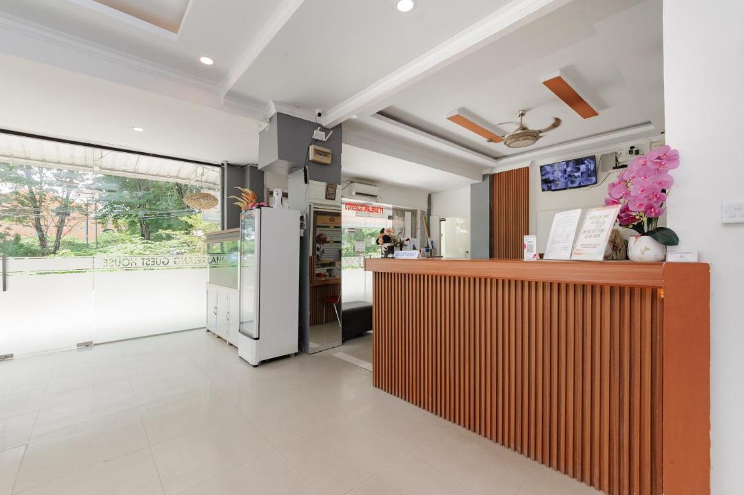 Tanjung Uncang House | RedDoorz Near RSUD Embung Fatimah Batam