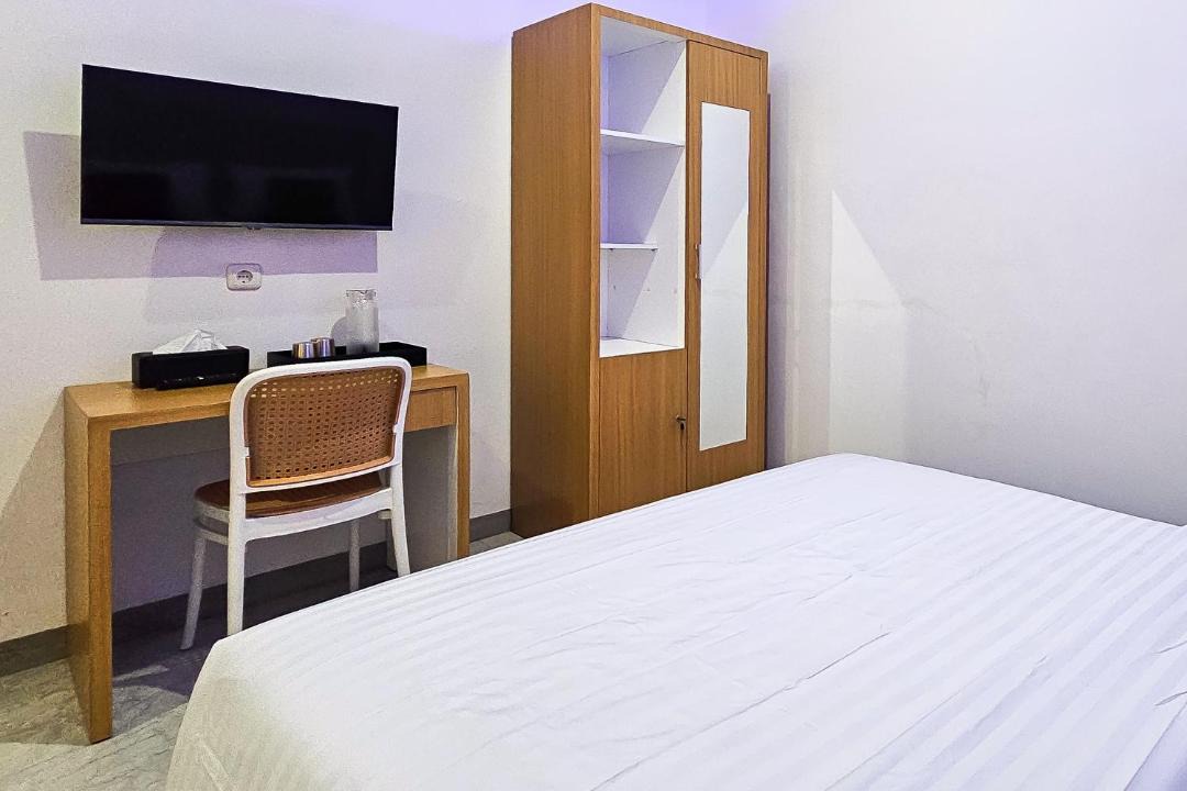 West Cirebon Hotel | Urbanview MJ Hotel Syariah Cirebon by Reddoorz