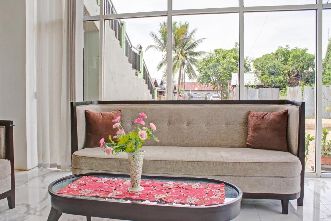 Kualakapuas Hotel | Hotel O Permata Inn