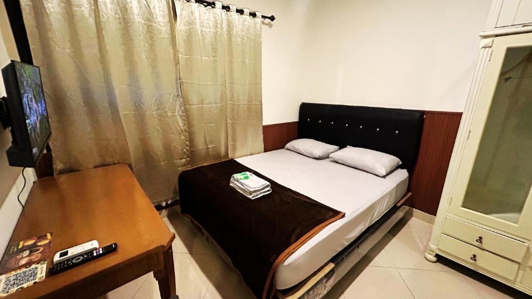 East Jakarta House | The Segaran House ONLY Syariah Unmarried Couple Not Allowed