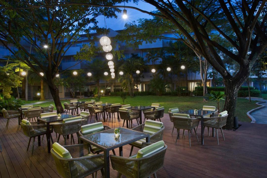 Karawang Hotel | Delonix Hotel Karawang