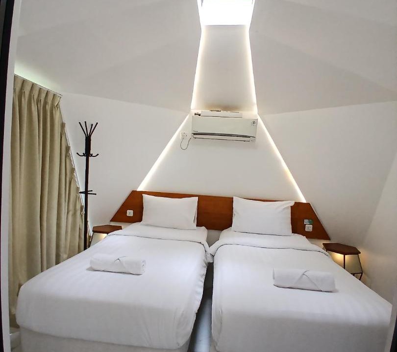 Padang Villa | Grace Hill Villa Lubuk Minturun