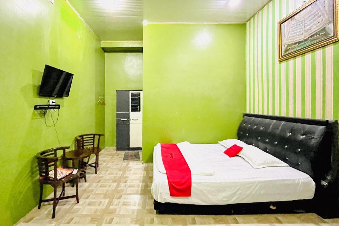 Rantauprapat House | RedDoorz at MCLOS Syariah Guest House Rantau Perapat