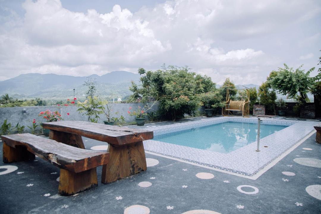 Kecamatan Kuripan Hotel | RedDoorz at Villa Bukit Senyum Lombok