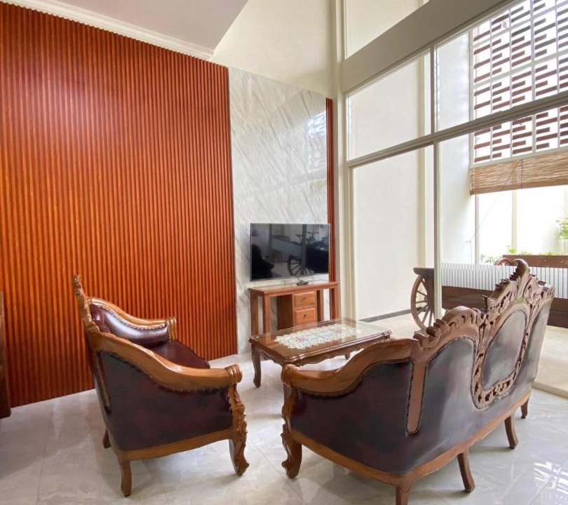 Malang Villa | Villa Lisha Orolas