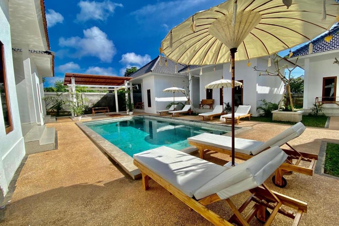 Bukit Villa | Lala Panzi Villa by Manara